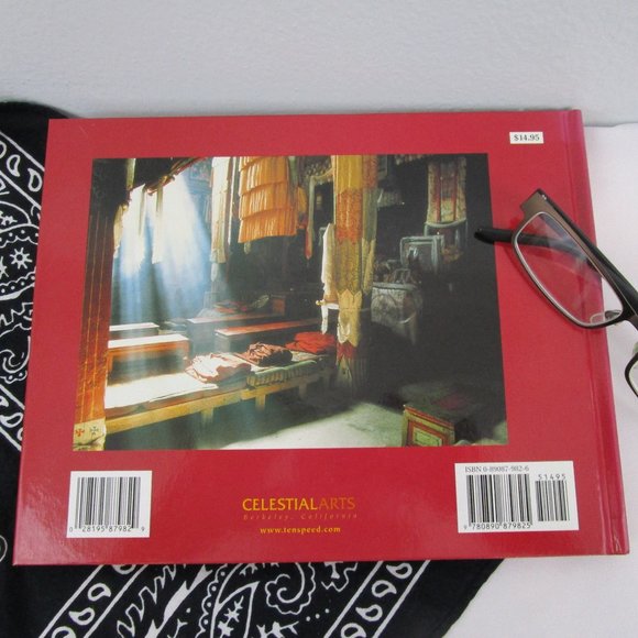 Celestial Arts "A Tibetan Journal" Book of Photographs by Fiona McDougal - Picture 2 of 12